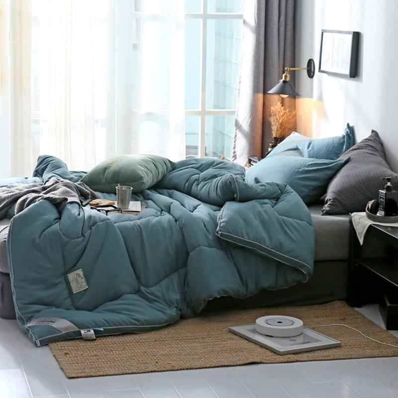 Angela Solid Quilted Comforter