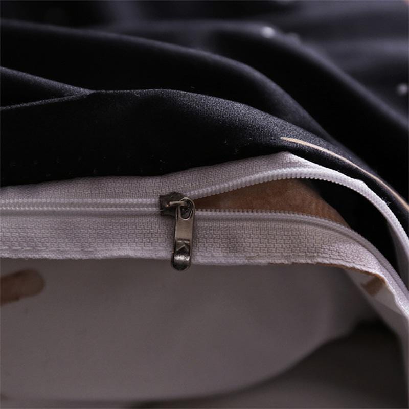 Black Feather Duvet Cover & Bed Sheet Set