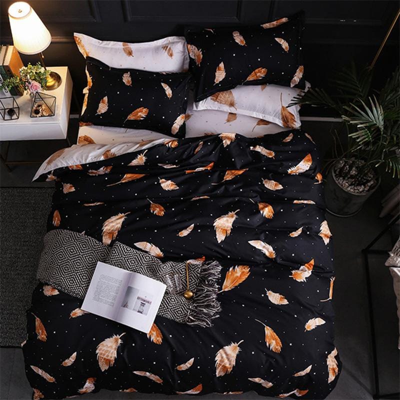 Black Feather Duvet Cover & Bed Sheet Set
